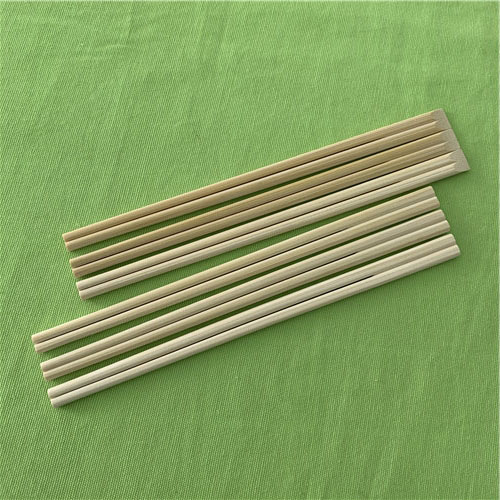 Η διαφορά μεταξύ chopsticks από μπαμπού και ξύλινα chopsticks (1)